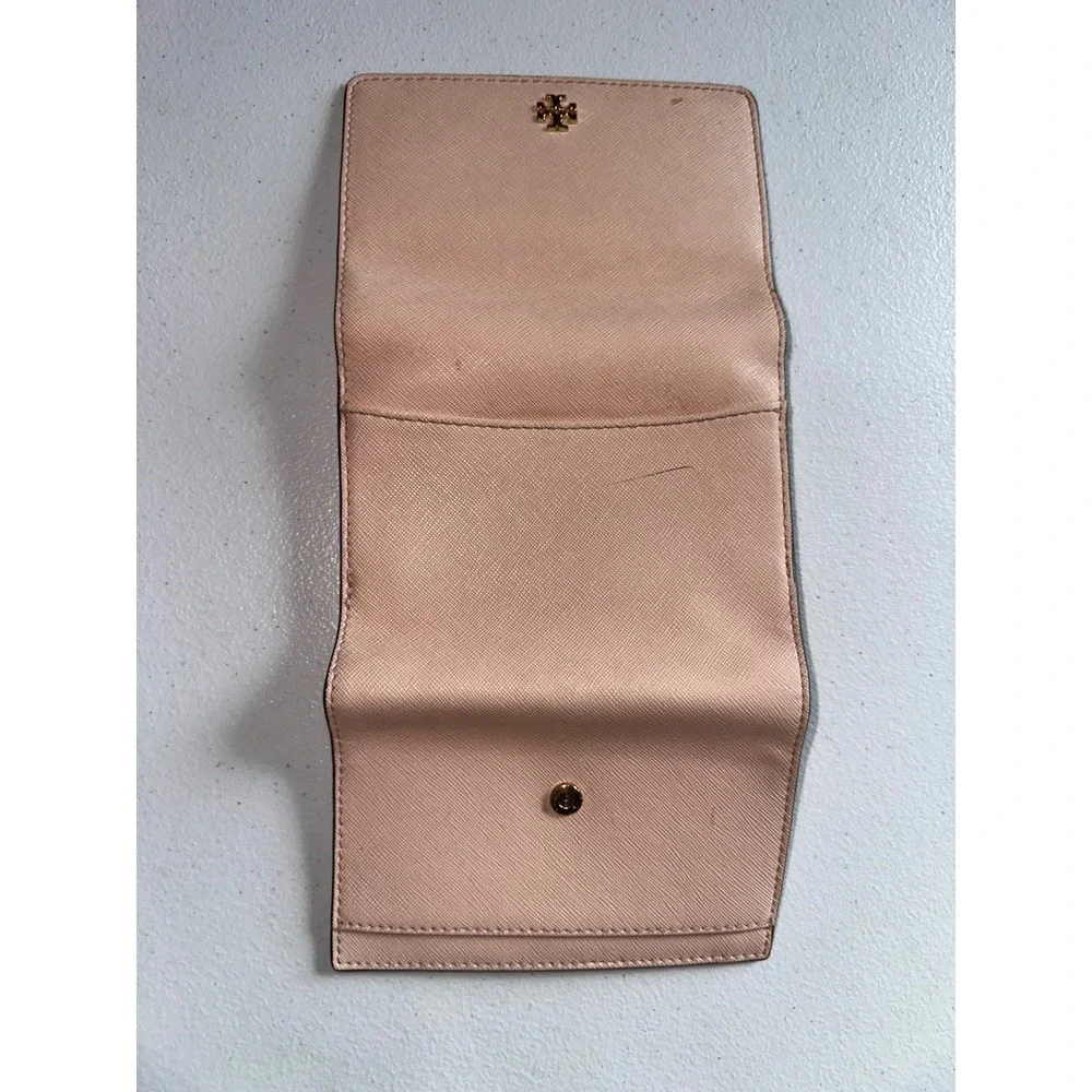 Tory Burch Robinson Trifold Wallet Blush Pink Saffiano Leather Gold Logo Womens